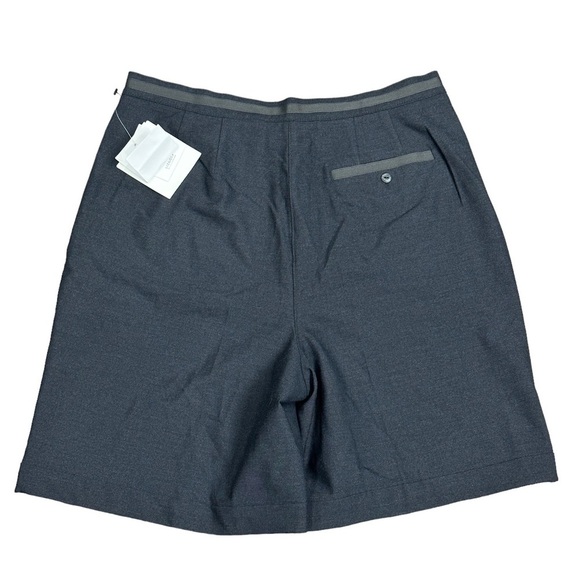 Women's Liz Claiborne Golf 12 Bermuda Shorts Chino Khakis Navy High Rise Stretch - Picture 4 of 9